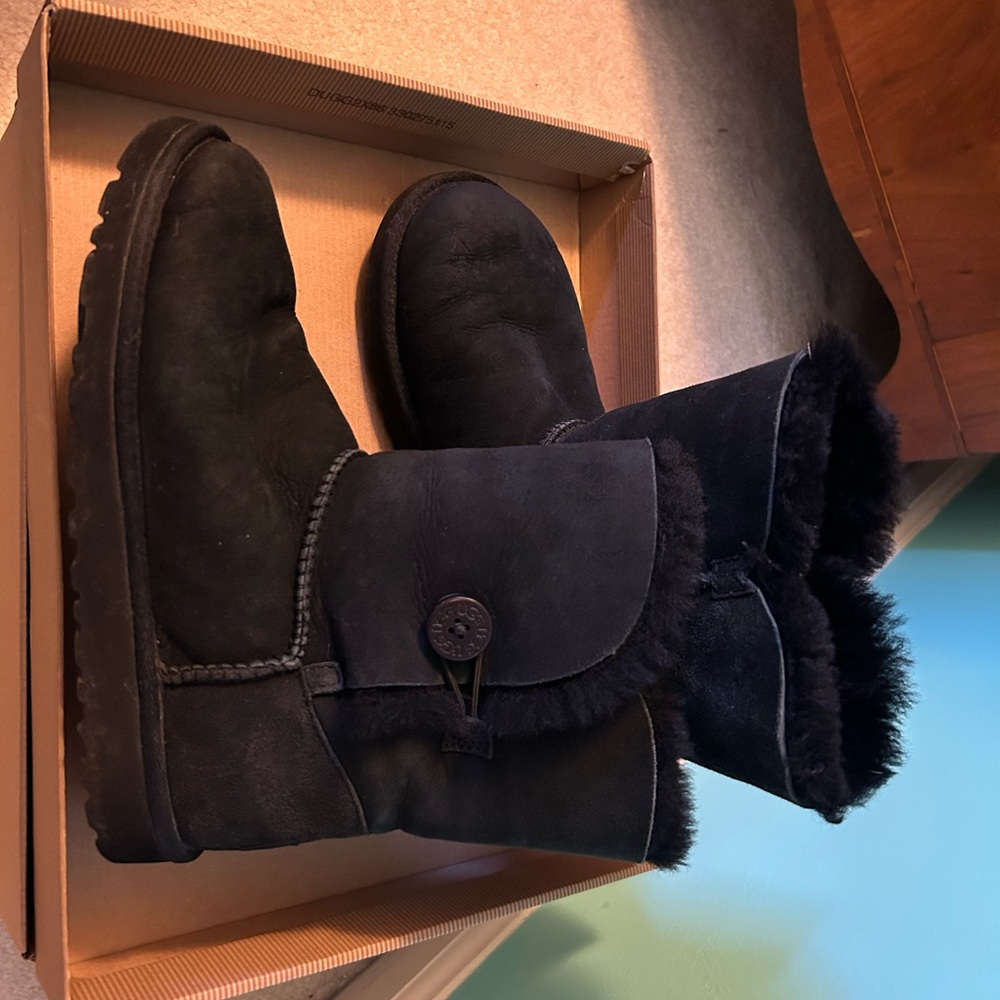 Women's UGG Black Shearling Boots